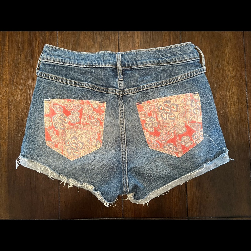 Hollister Short-Shorts High-rise Printed Back Pockets Distressed